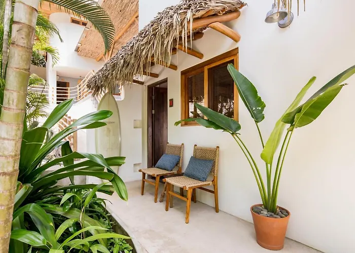 Hotel The Nomadic 3*