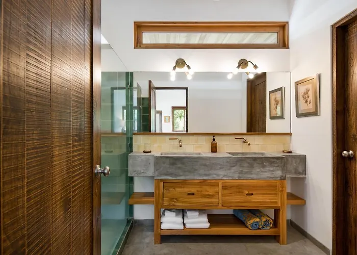 Hotel The Nomadic 3*