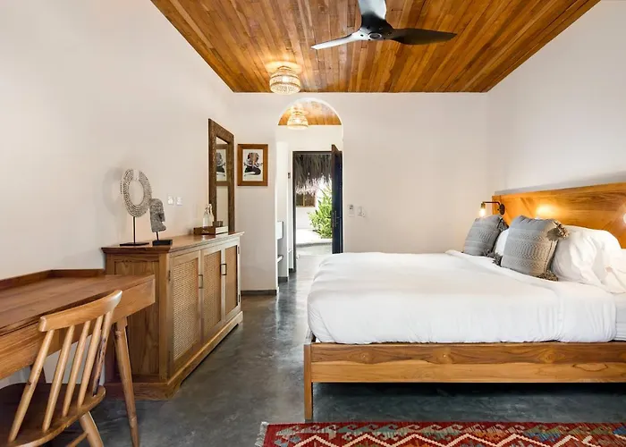 The Nomadic 3*