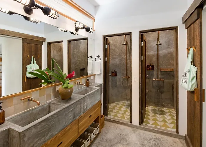 The Nomadic Hotel Nosara