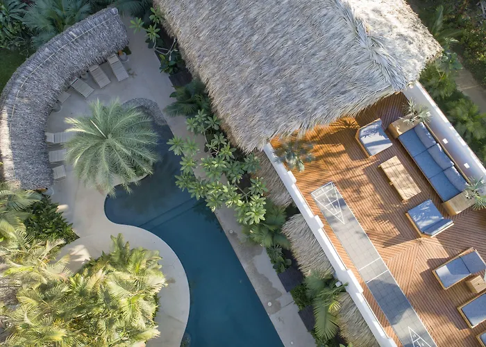 The Nomadic Hotel 3*